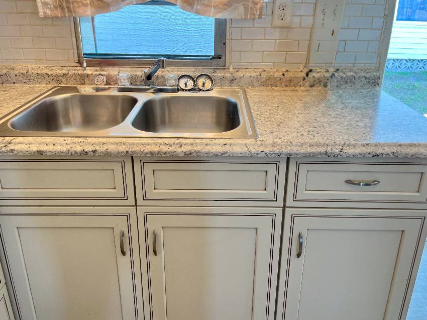 914 Eleuthera a Venice, FL Mobile or Manufactured Home for Sale